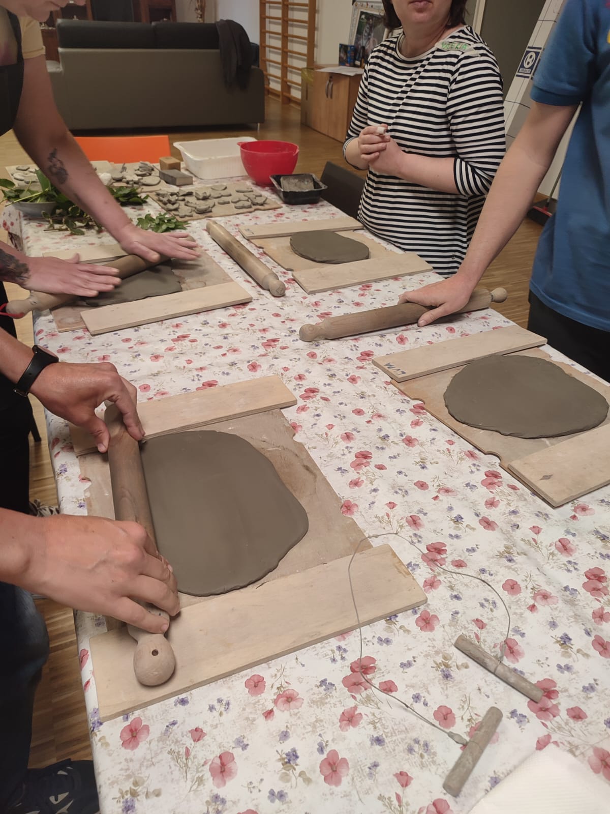 Al Centro Diurno Il Graticolato si è tenuto un laboratorio di ceramica