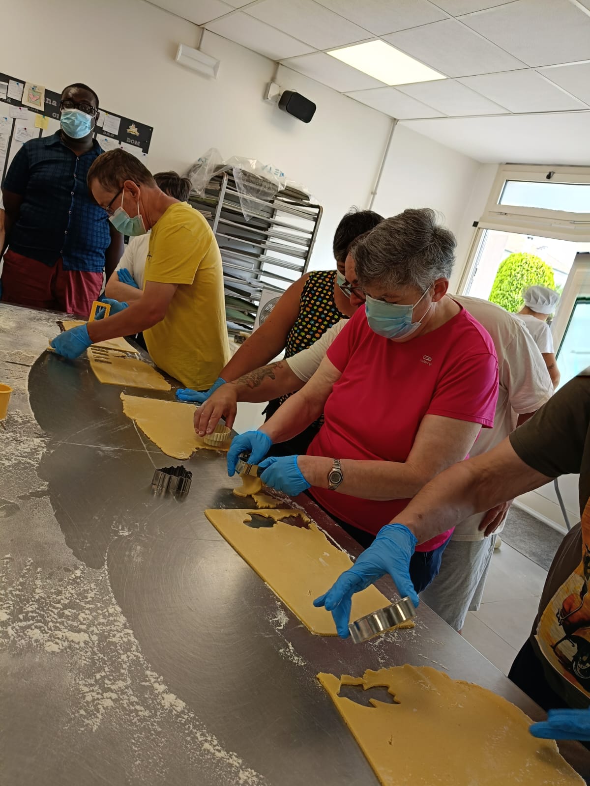 A Tombolo, in panificio, pasticceri per un giorno